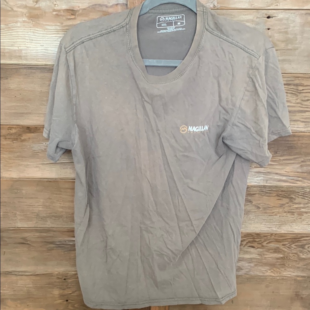 Magellan Outdoors Gray Short Sleeve Tee